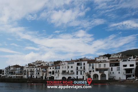 Barcelone : Visite privée des villages médiévaux et de Cadaqués