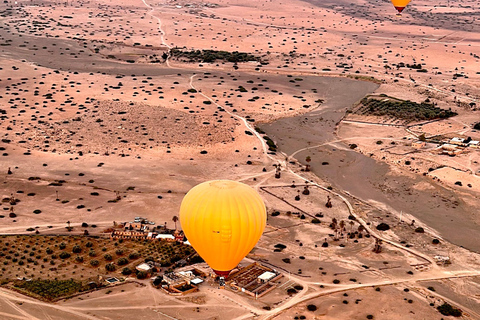 Marrakech: Balloon Flight, Berber Breakfast & Certificate