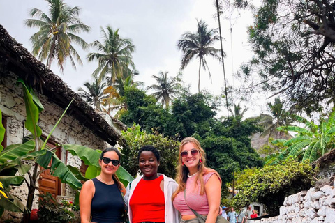 From Praia: Museum & Markets & UNESCO City Small Group