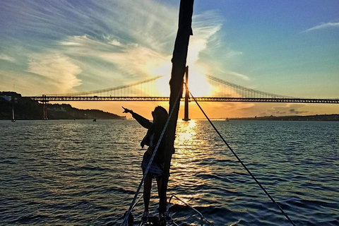 Lisboa: Excursión de un día y puesta de sol por el río Tajo