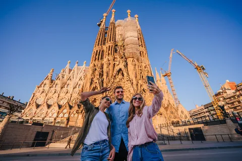 Obras de Gaudí: Pedrera y Sagrada Familia en exclusiva