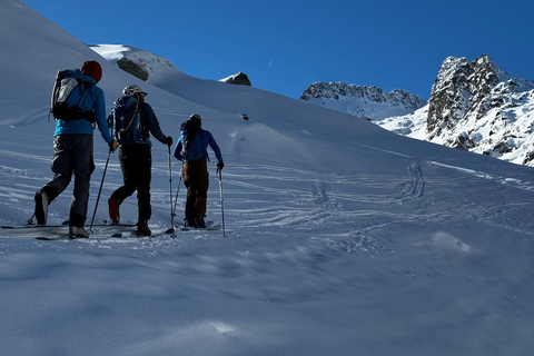 Andorra: Full-Day Freeride Skiing or Snowboarding Tour