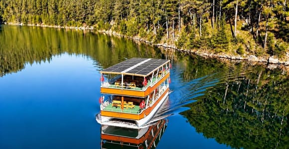 From Antalya: Taurus Mountains Jeep Safari with Boat Tour