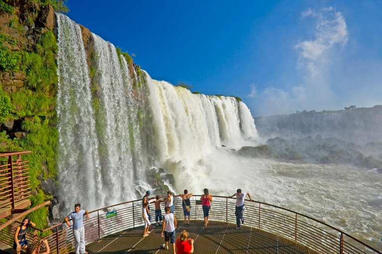 Foz do Iguaçu: 2-Day Guided Tour with Waterfalls & Itaipu