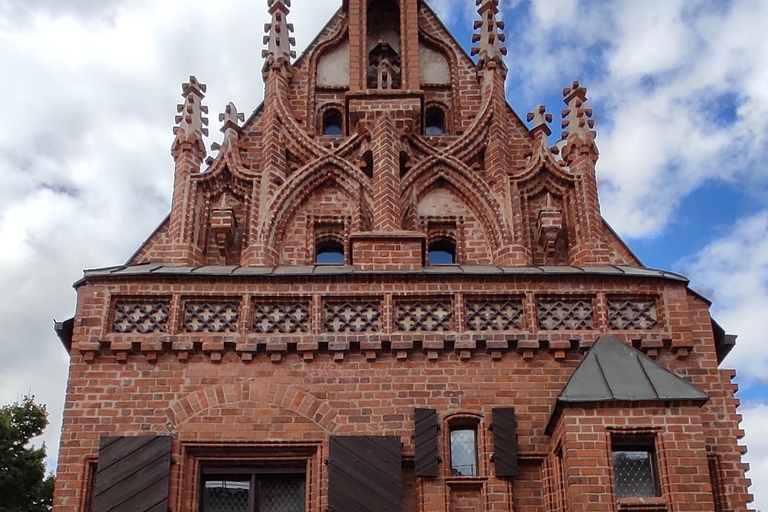 Kaunas Through Centuries: Old Town, War Museum & Ninth Fort