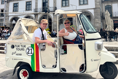 Porto: Tuk Tuk Tour - Old Town & Gaia - Highlights and Hidden Gems