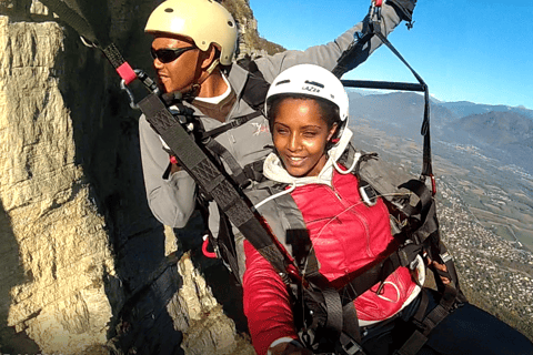 Grenoble: Eerste vlucht in paragliding.