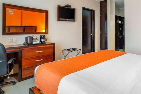 Private Transfer from Comfort Inn Cancun to CUN airport