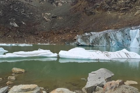 Laguna Rocutuyoc and Honkopampa Ruins Private Service