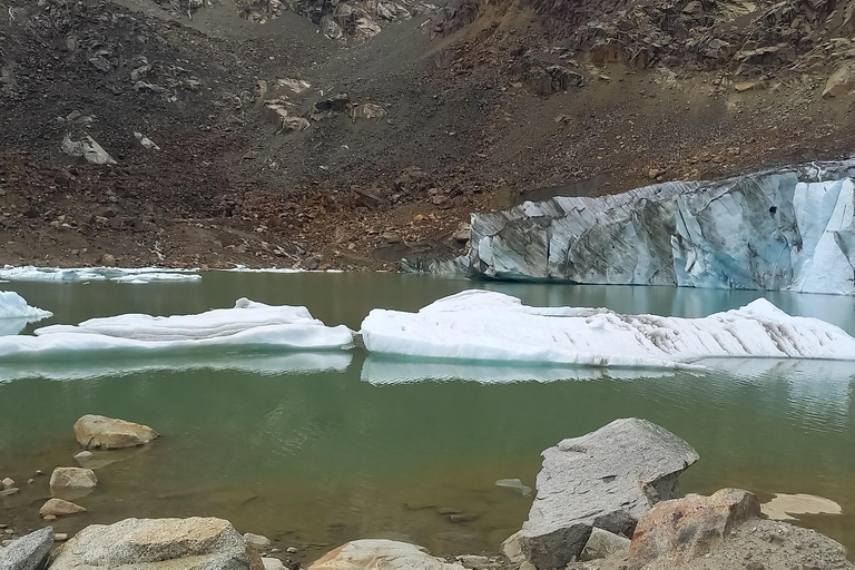 Laguna Rocutuyoc and Honkopampa Ruins Private Service