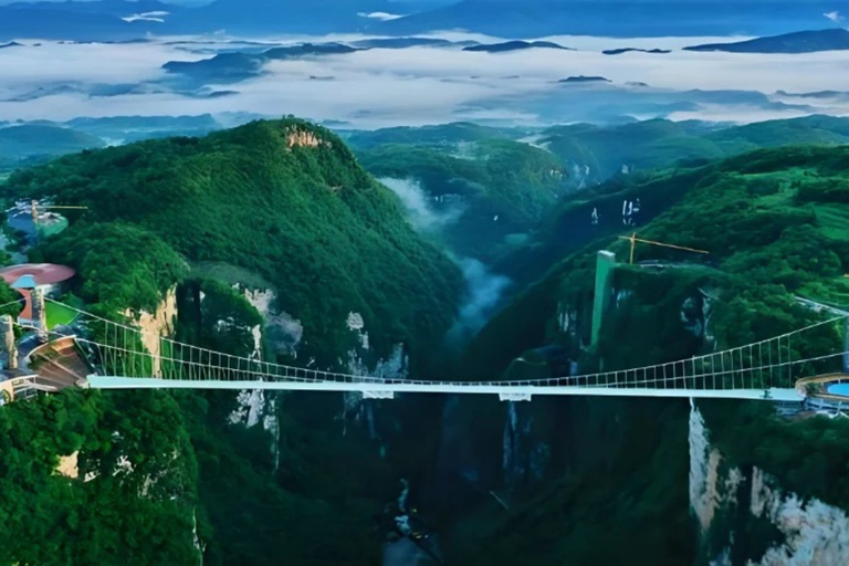 Zhangjiajie 3-Day Tour: Avatar & Furong Town & Tianmen