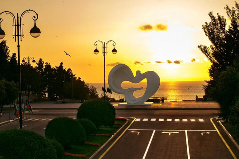 Baku: Sumgait City, Pink Lake & Vibrant Green Bazar Visit