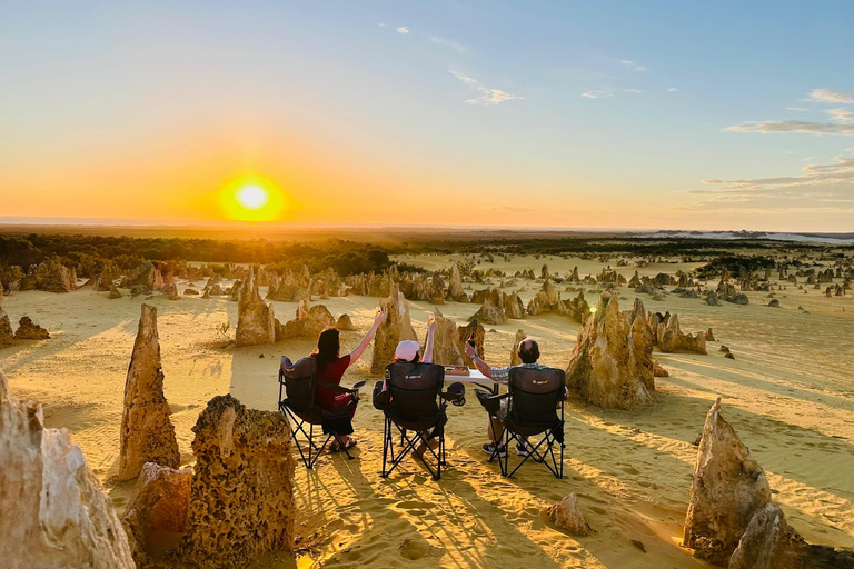 Pinnacles Sunset & Stargazing Private Tour with Lobster Meal