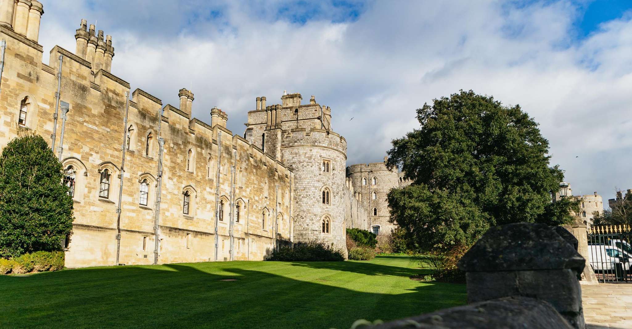 Desde Londres, Stonehenge Inner Circle y Windsor Day Trip - Housity