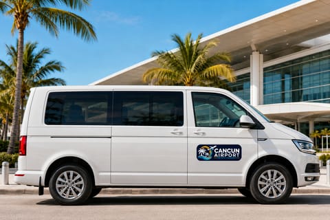 Cancun Airport: Private Transfers: From/to Playa Mujeres