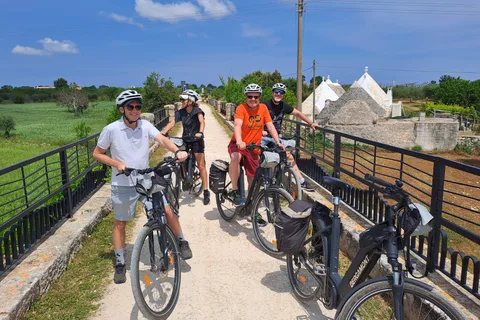 e-bike tour along the Apulian Aqueduct cycleway