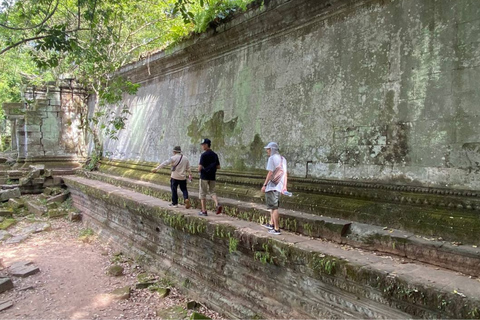 暹粒：Beng Mealea 和 Banteay Srei 寺庙之旅