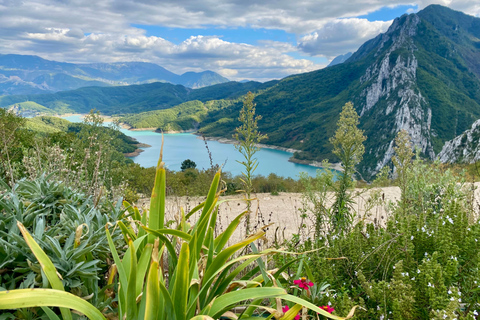 Tirana: Bovilla Lake &amp; Gamti Mountain Hike with Lunch