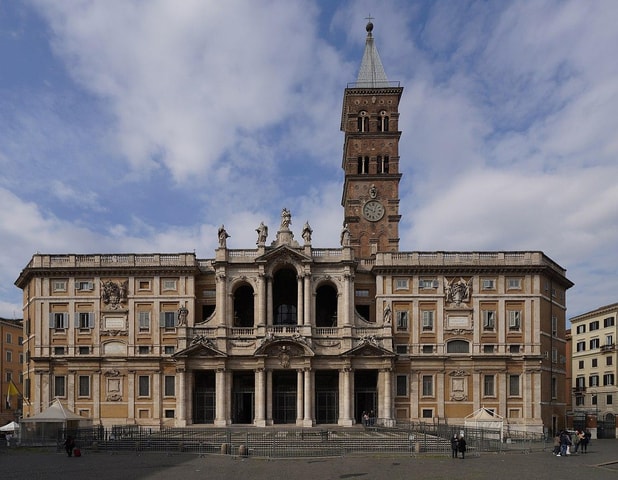 Rome: Holy Churches, Stairs & Basilicas Private Driving Tour
