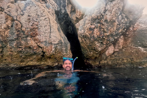 Makarska: 3-Island Speedboat Tour with Cave and Blue Lagoon Tour with Pick-up