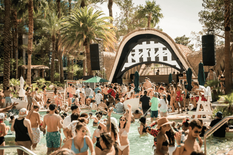 Las Vegas: Pool Crawl with Party Bus & Free Drinks