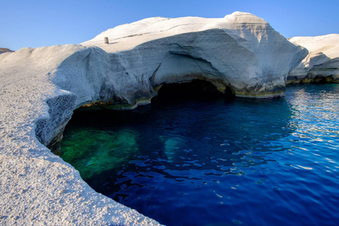 From Crete: Milos Island Day Tour and Cruise from Rethymno From Crete: Milos Island Day Tour and Cruise