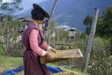 ''Bhutan: 6-Day Hidden Himalayas Tour with Meals''