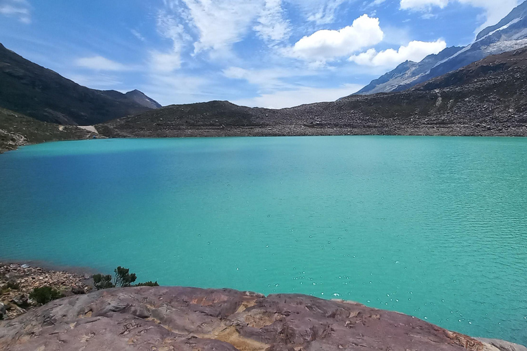 Laguna Rocutuyoc and Honkopampa Ruins Private Service