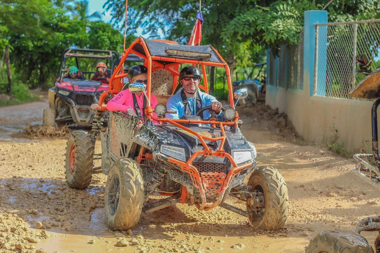 Découvrez Punta Cana : Excursion en buggy, plage El Macao, cénote bleuPunta Cana : Aventure Macao Beach Buggy avec prise en charge à l&#039;hôtel