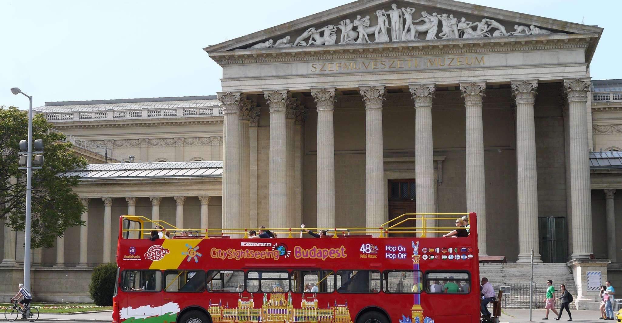 Budapest: City Sightseeing Hop-On Hop-Off Bus Tour & Extras photo 2