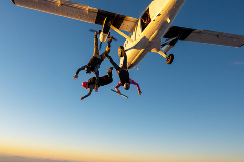 Skydive Over Barcelona – 13,000ft Tandem Jump + Transport