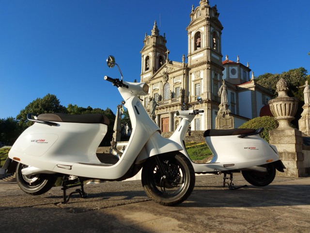 Visit Braga scooter rental in Braga