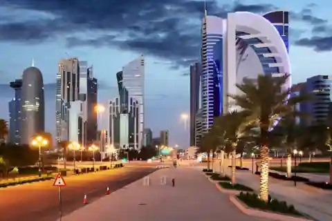 Doha: Private Tour durch die Stadt und Bootsfahrt mit dem Dhow-Boot (Englisch/Deutsch)
