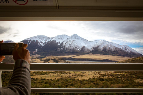 Christchurch: Waimakariri River Train & Castle Hill Day Tour