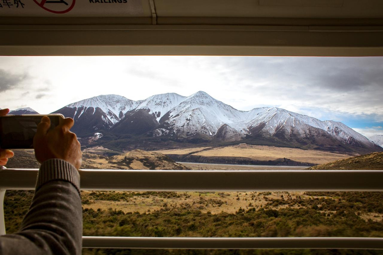 Christchurch: Waimakariri River Train & Castle Hill Day Tour