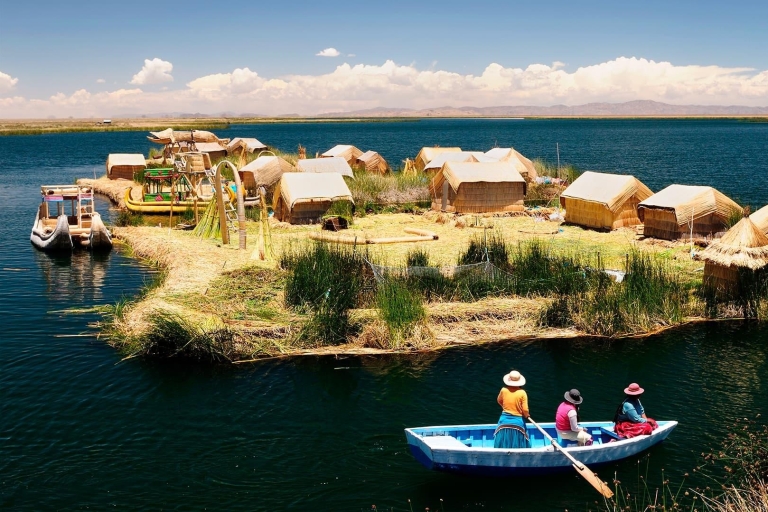 au départ de Puno : Lac Titicaca deux jours (Uros, Taquile et Amantani)