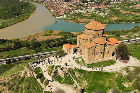 Tour di Jvari, Mtskheta, Gori e Uplistsikhe da Kutaisi