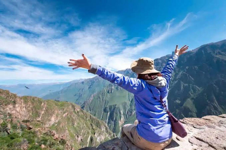 Arequipa: Colca Canyon Tour with Breakfast & Lunch