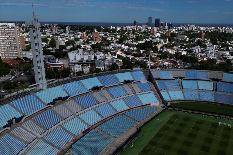 Montevideo: 3.5-Hour Private City Tour with a Local Guide and Stops