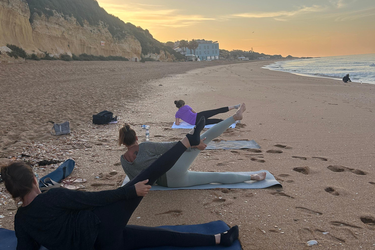 Albufeira: Sunrise Beach Yoga with an Instructor