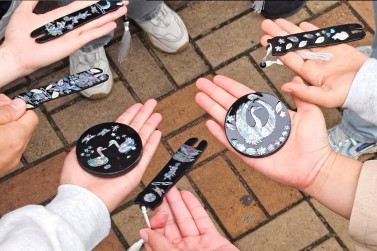 Busan: Mother-of-Pearl Craft Class with Games