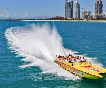 Miami: Sightseeing Speedboat Tour