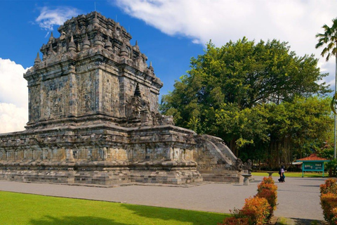 Yogyakarta ; Templo de Borobudur,Mendut y Prambanan