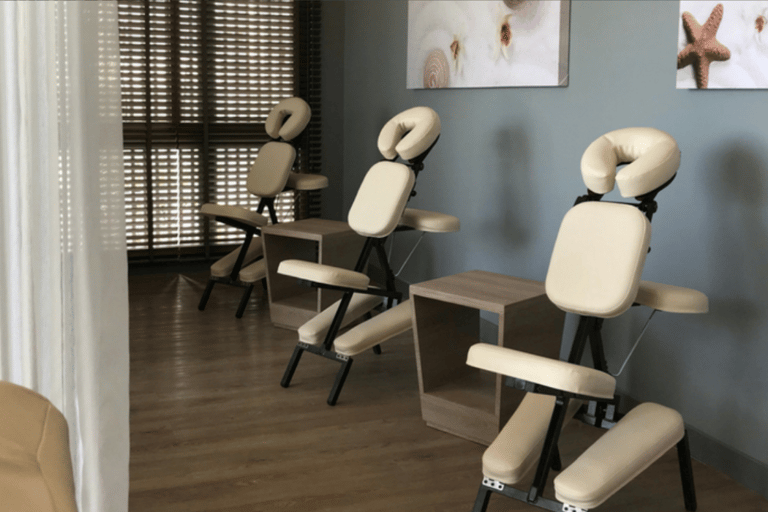 Pattaya: Let&#039;s Relax Spa Beachfront E-VoucherFußmassage (45 Min.): E-Voucher