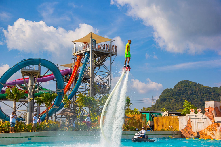 Pattaya: Columbia Pictures Aquaverse Ticket & Hotel Transfer