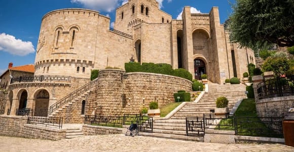 From Tirana/Durres/Golem: Kruja Castle & Old Bazaar Tour.