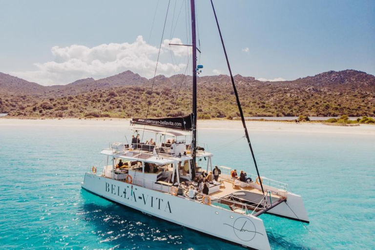 Excursion d&#039;une demi-journée en catamaran