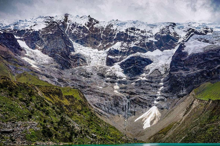 Utforska Cusco - Rainbow Mountain och Machu Picchu på 5 dagar