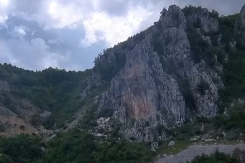 从地拉那出发：历史与自然的交汇——埃格纳提亚古道徒步之旅