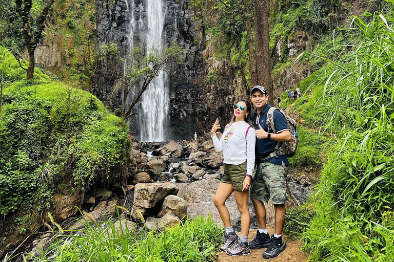 1-dniowa prywatna wycieczka kulturalna + relaks i Maasai Boma1-dniowa prywatna wycieczka kulturalna + relaks i wizyta w wiosce Masajów